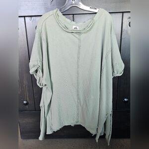 WE THE FREE Free People Oversized Asymetrical T Shirt Sage Green Sz S (L)